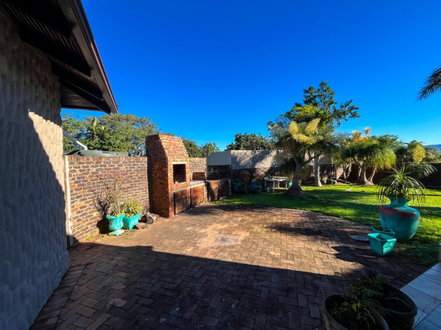 4 Bedroom Property for Sale in Winterhoek Park Eastern Cape